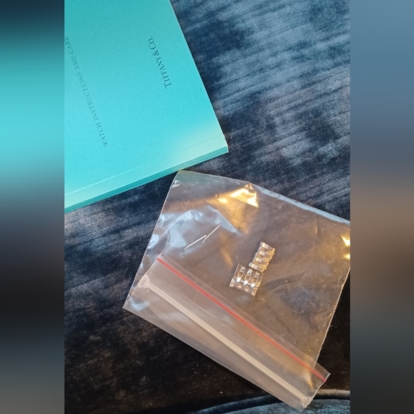 Tiffany&Co. Mark Coupe Silver Quartz Women's Wristwatch Stainless Steel watch - Picture 5 of 15